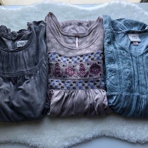 Bundle! Knox rose flowy shirts size medium